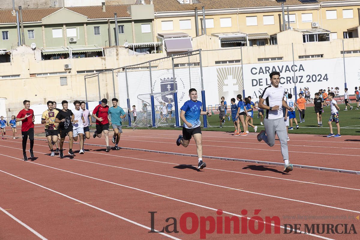 Abel Antón visitaba la Escuela Municipal de Atletismo de Caravaca