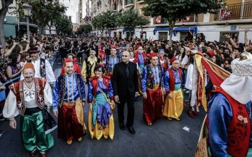 La fiesta estalla con "Idella"