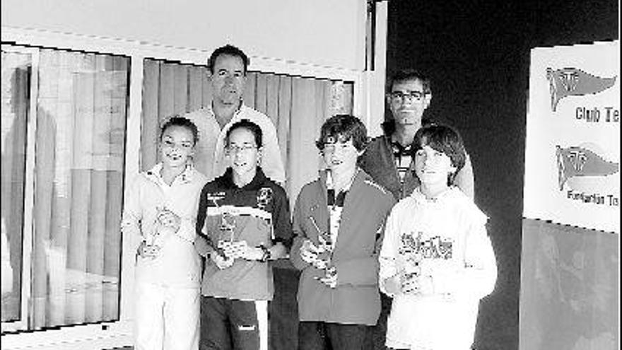 Olaya Inclán y Miguel Álvarez, campeones de Asturias alevines