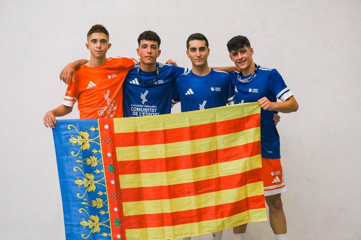 L’Eurojove de Pilota a Mà celebrat a Ath (Bèlgica) a principis de setembre, la selecció de la Comunitat Valenciana va finalitzar segona en categoria femenina i tercera absolut en categoria masculina.