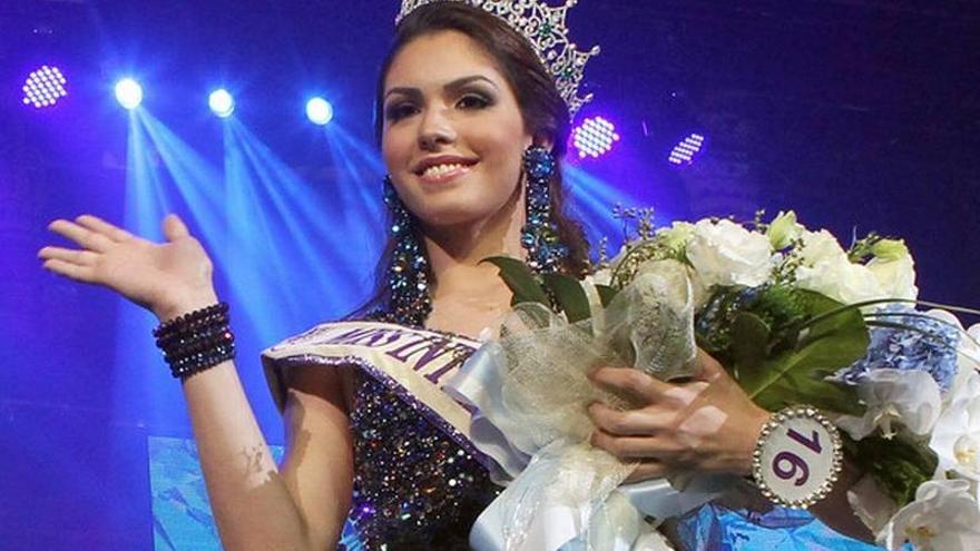 Una transexual brasileña se corona Miss International Queen en Tailandia