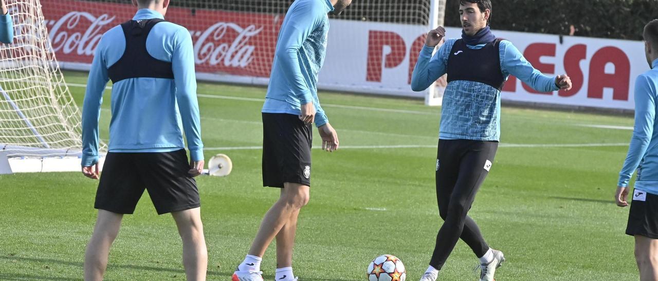 Dani Parejo, en un reciente entrenamiento con el Villarreal.