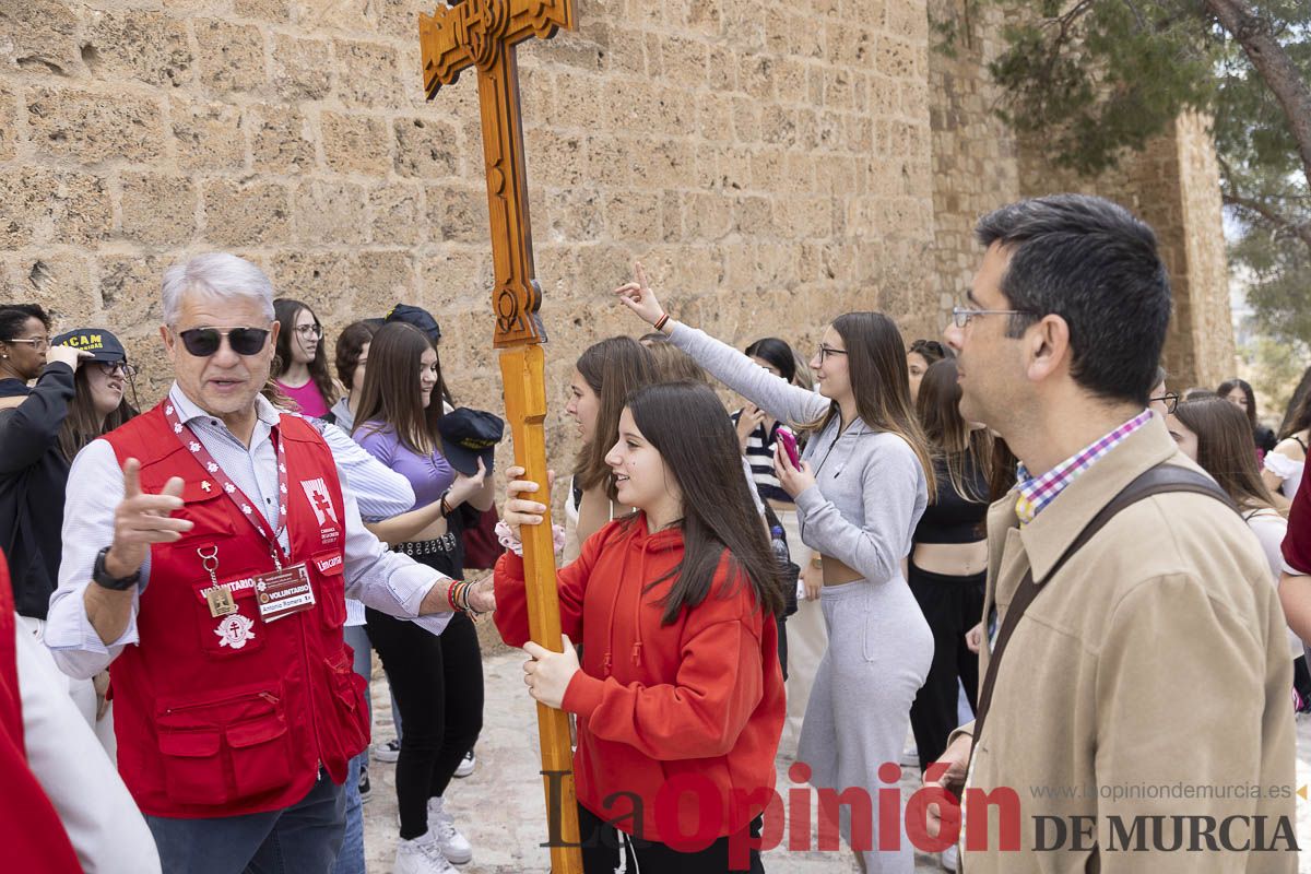 La vicaría de Cartagena, la UCAM, junto a asociaciones y peregrinos de toda España se ponen a los pies de la Vera Cruz