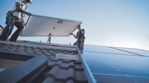 Les ajudes a l’autoconsum arriben al final amb molts diners sense entregar