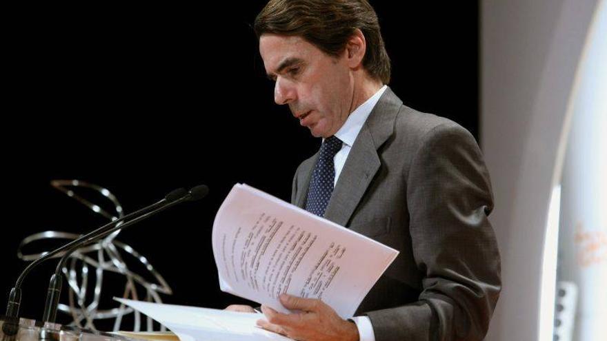 Aznar presentará una demanda contra el diario &quot;El País&quot;