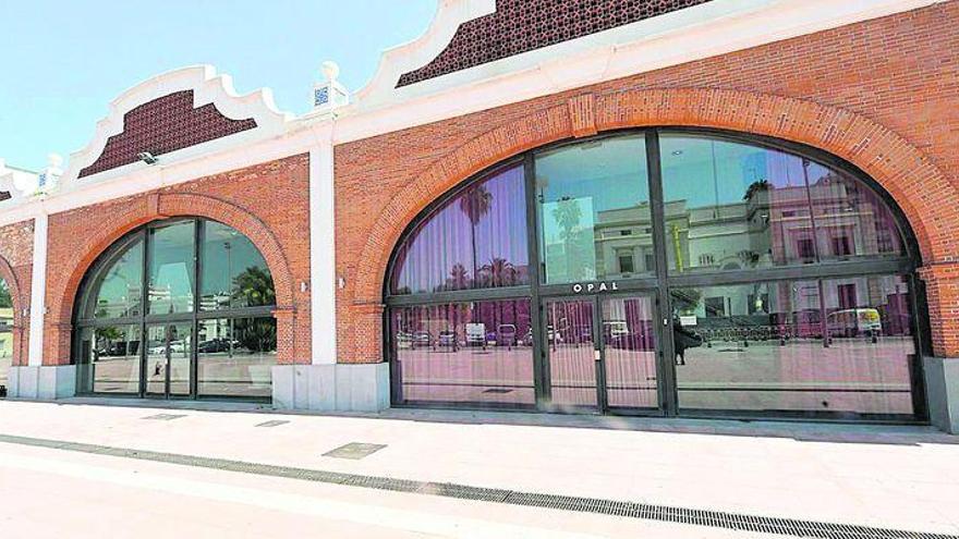 La antigua sala Opal se  renovará en un gran complejo hostelero en Puerto Azahar