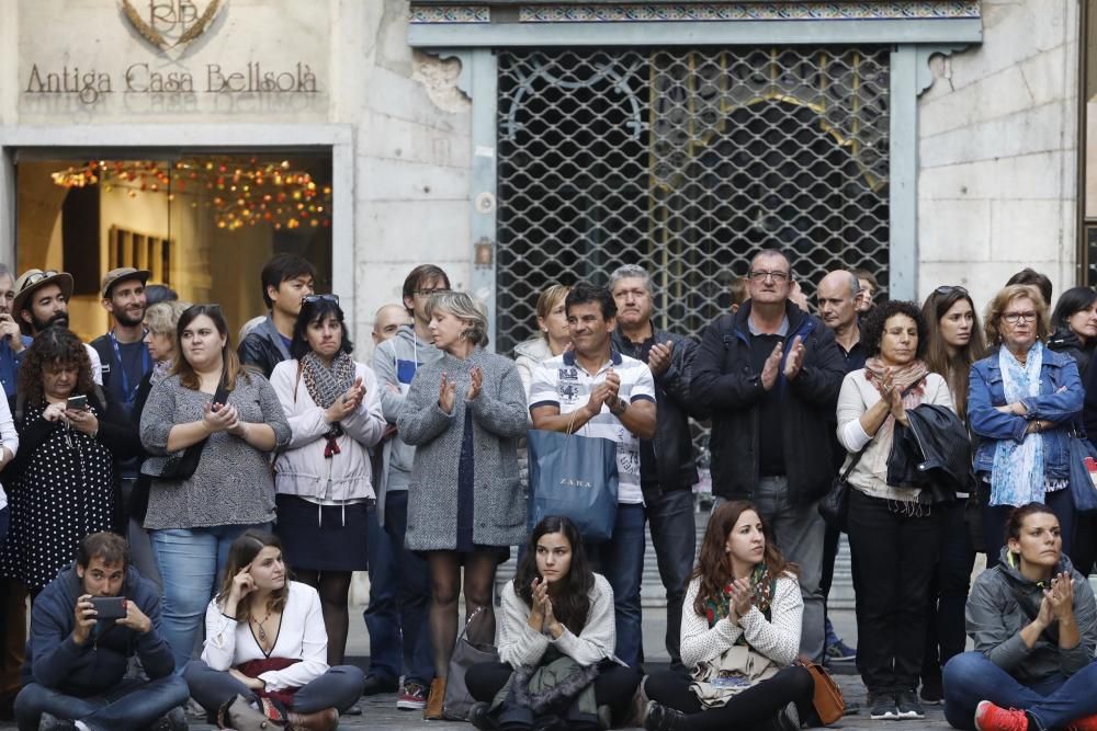 Ball de Gitanes de Montmeló a la plaça del Vi de Girona