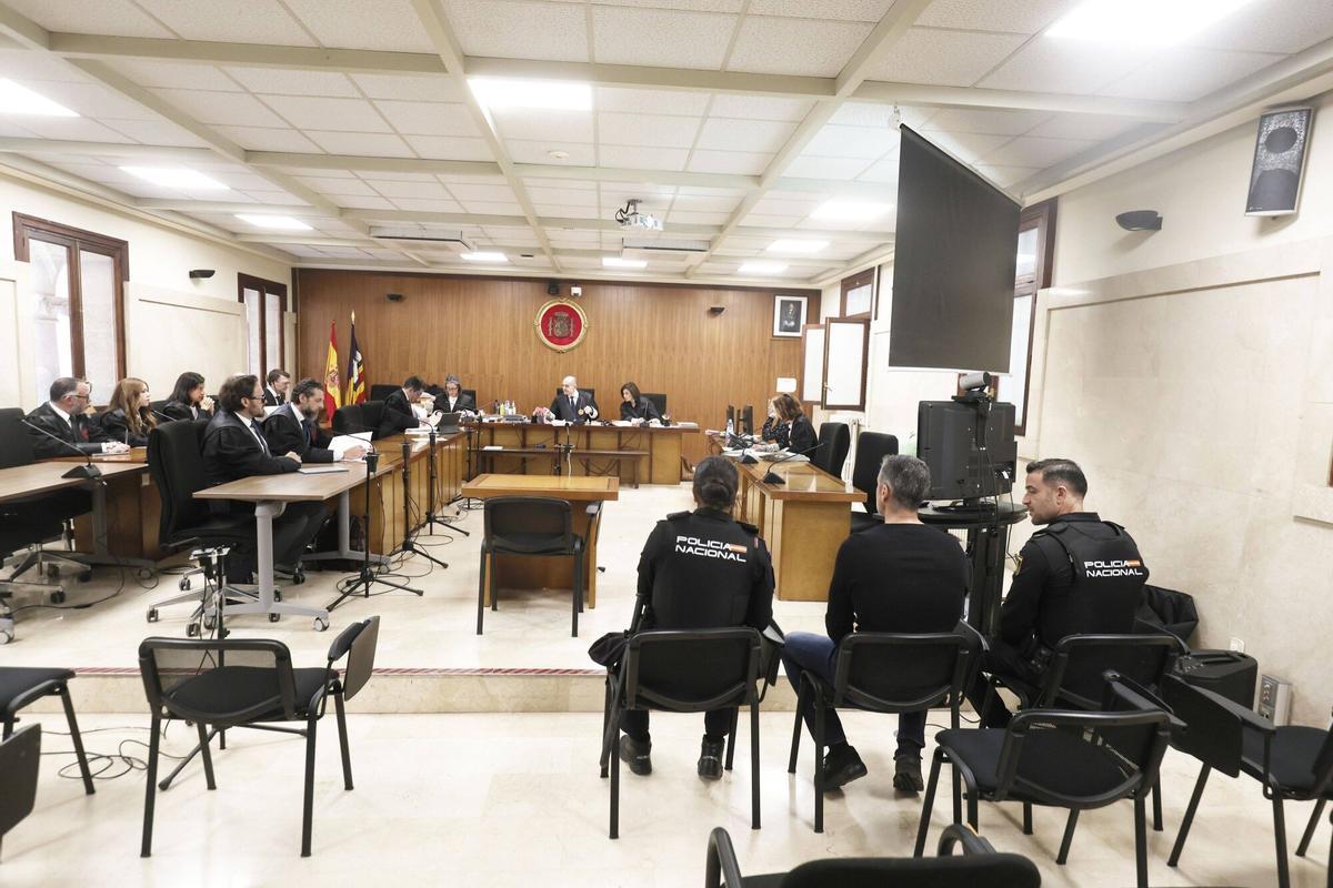 JUICIO ESTAFA MILLONARIA AUTOCLICK.