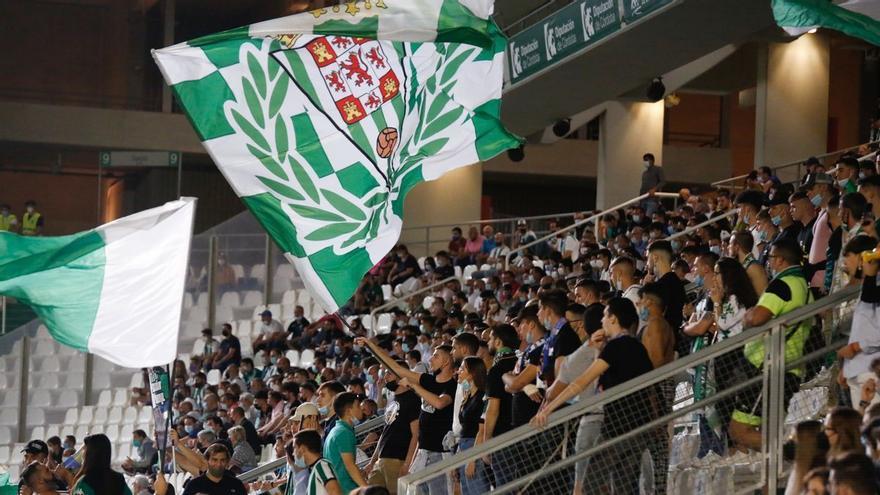 El Córdoba CF sobrepasará hoy la barrera de los 8.000 abonados