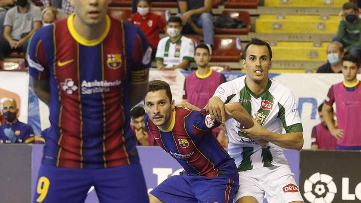 El menciano Boyos en el partido Córdoba Futsal - FC Barcelona en Vista Alegre en la primera vuelta del campeonato.