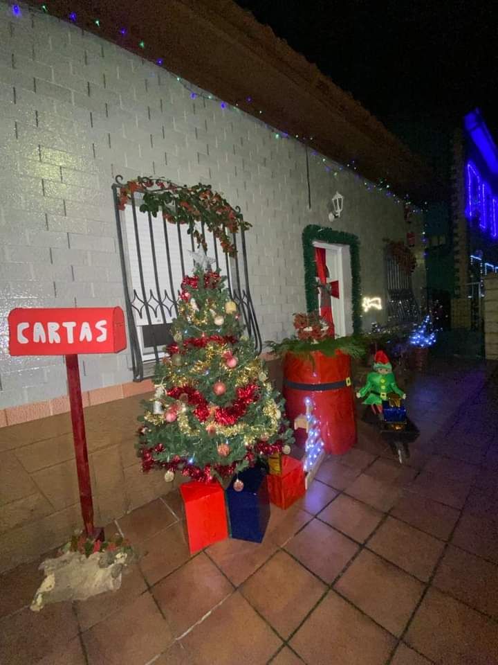 Así decoró Grado pueblos y negocios para el concurso navideño: estas son las propuestas