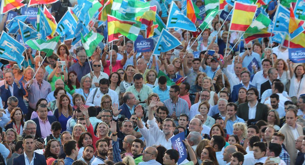 El presidente en funciones encabezó el acto del Partido Popular en el inicio de la última semana de campaña