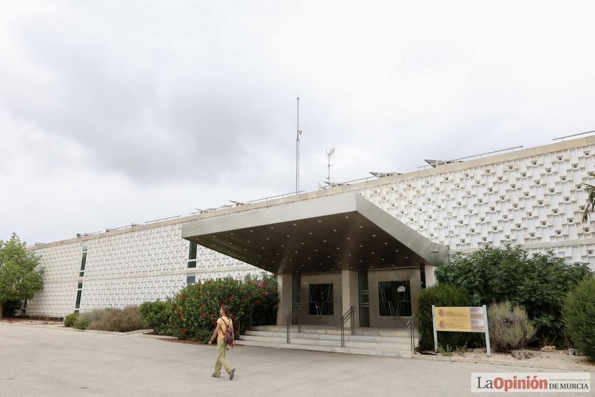 Obras de rehabilitación de la Casa del Agua junto al embalse de Santomera.