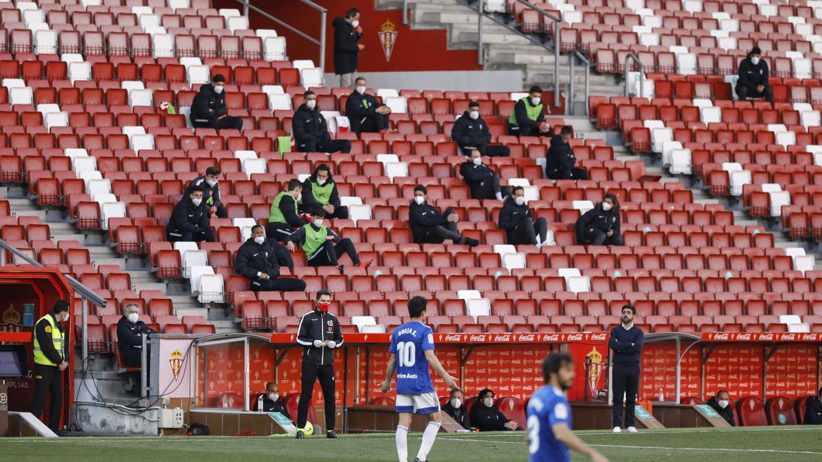 En imágenes: el derbi entre el Sporting y el Real Oviedo