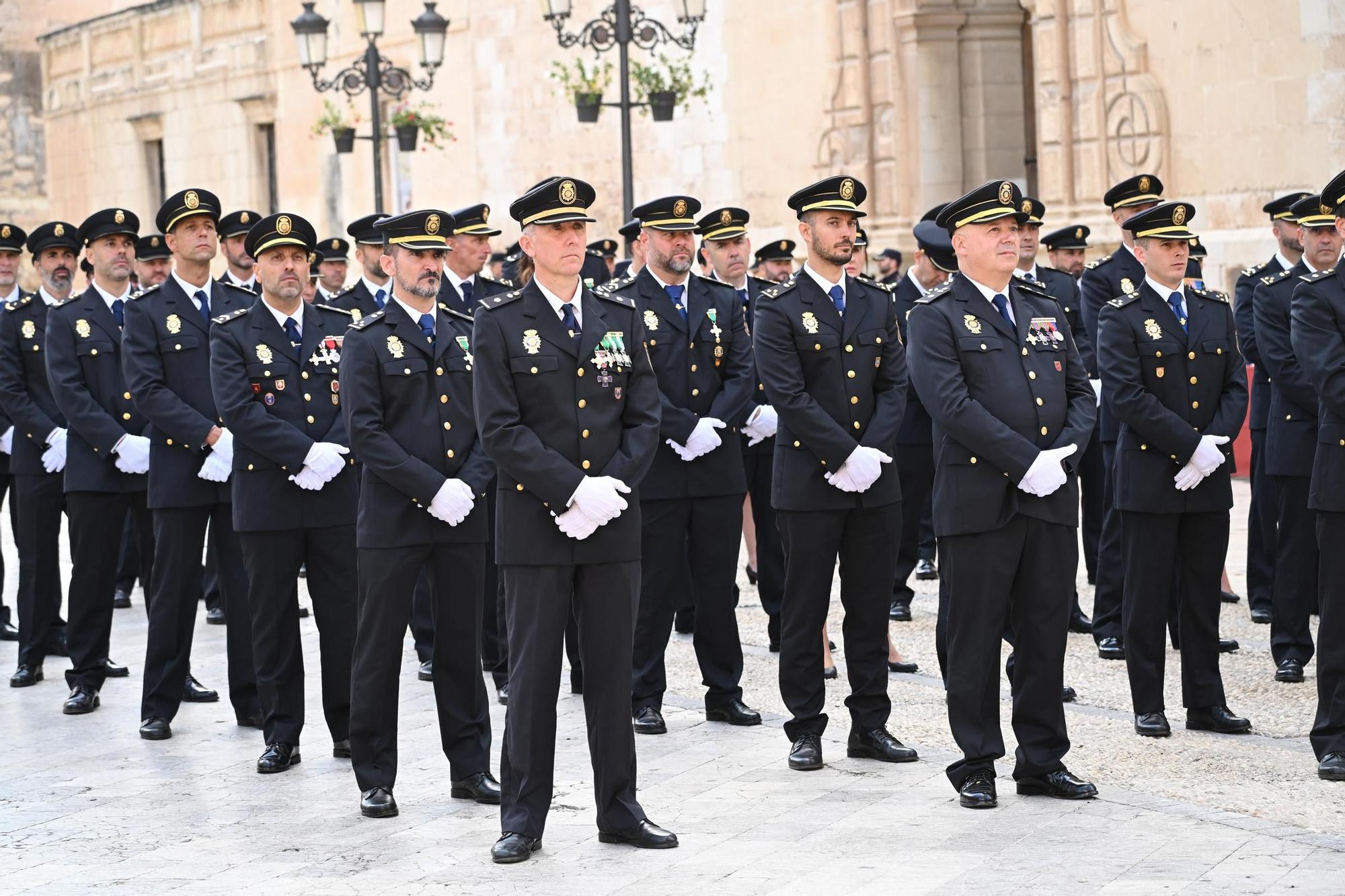 La Policía Nacional de Elche celebre el día de su patrón