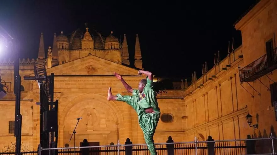 Festival Internacional de Folclore de Zamora: El ritmo de Senegal resuena en la Catedral
