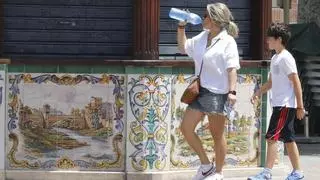 Sanidad decreta la alerta roja por calor en 23 municipios de la Ribera
