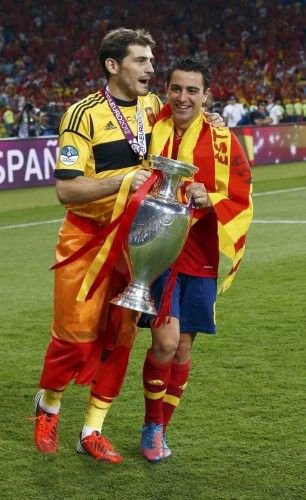 Xavi Hernández ha disputado 133 partidos con España, anotando 12 goles. Tiene en su palmarés un Mundial y dos Eurocopas.