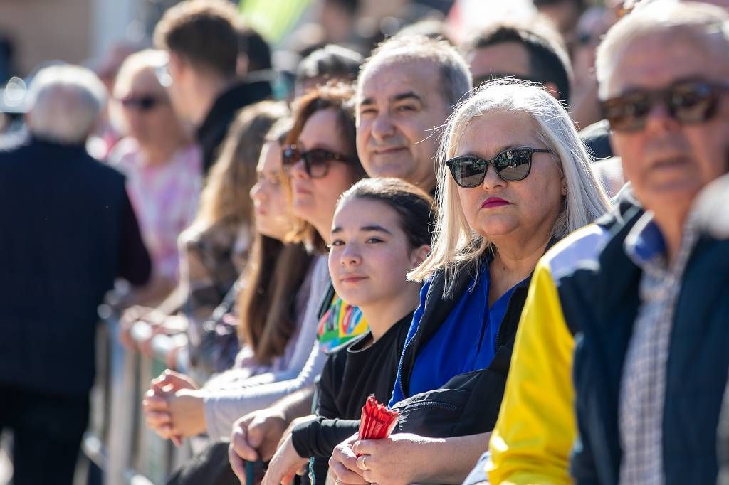 Vuelta Ciclista a Murcia: imágenes de la salida en Jumilla