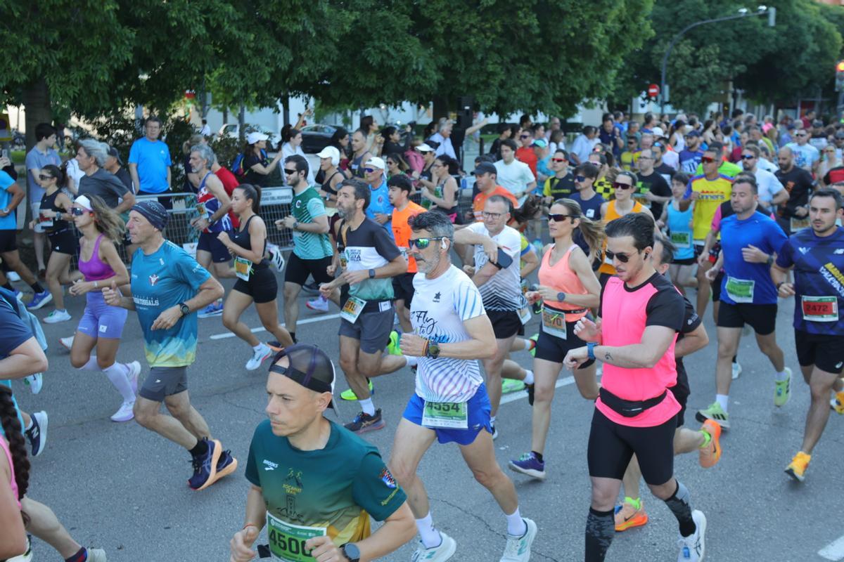 Búscate en la carrera Marta Fernández de Castro Búscate en la carrera Marta Fernández de Castro