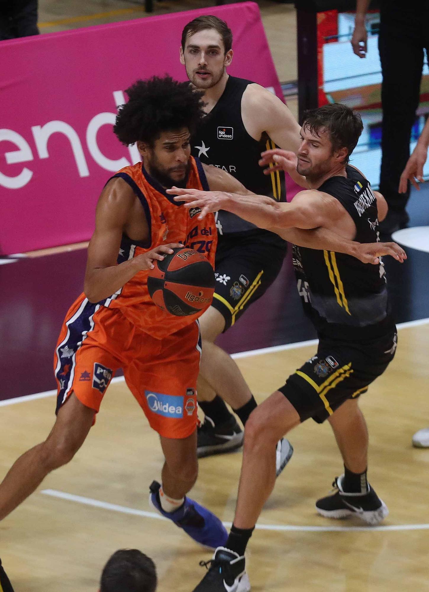 Valencia Basket - Iberostar Tenerife (89-95)