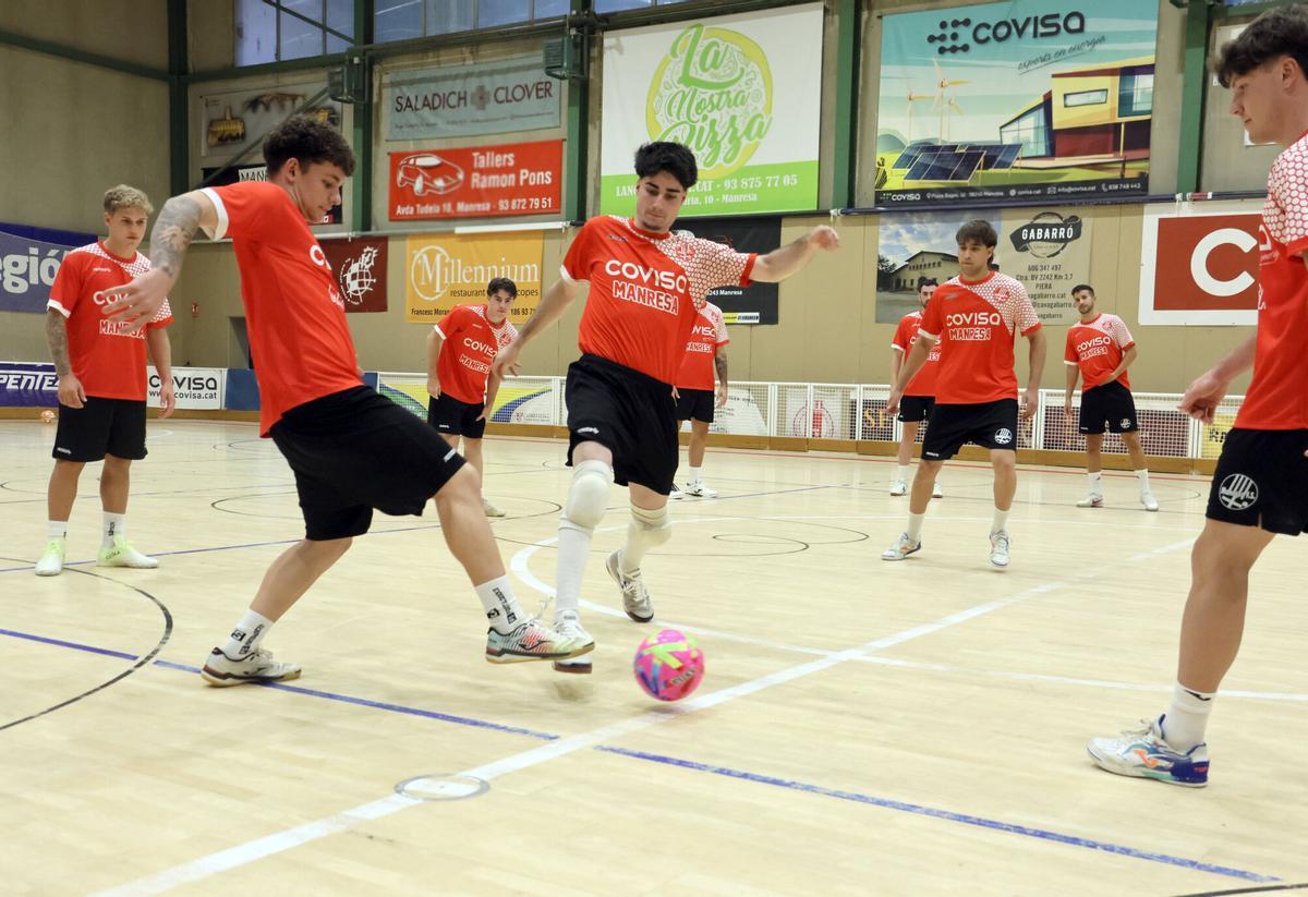 Totes les fotos del primer entrenament de la temporada 2026/27 del Covisa Manresa