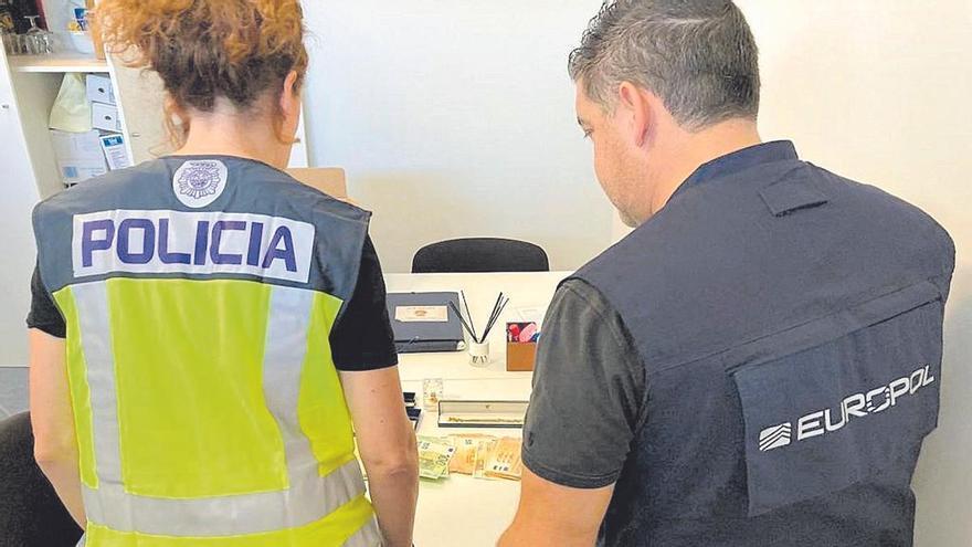 Amigos de Putin blanquean dinero en propiedades de lujo en Tenerife