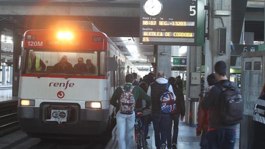 Ambrosio pide al Gobierno y a Renfe que congelen las tarifas del Cercanías