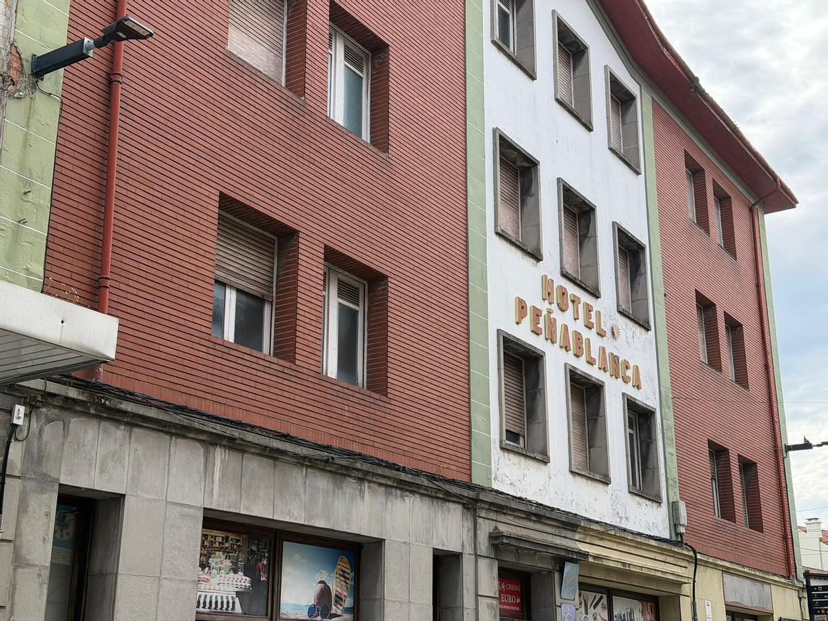 Fachada Hotel Peñablanca