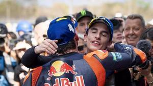 Márquez i Acosta felicitant-se MOTO GP Tailàndia