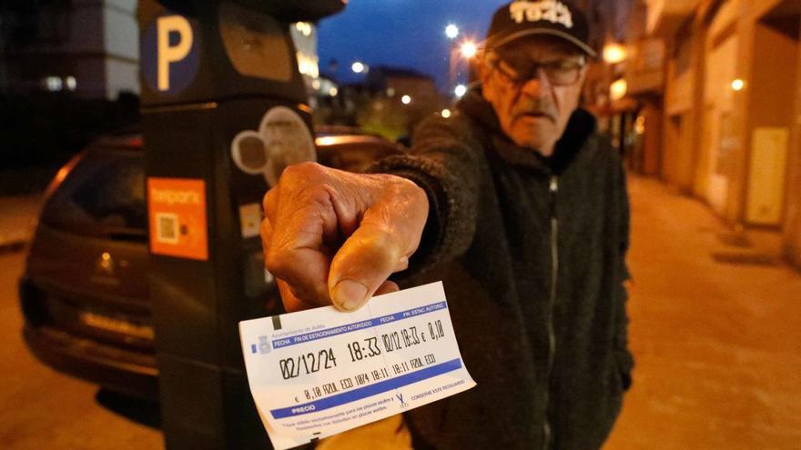 A los parquímetros de Avilés les llega su hora: pronto serán menos, pero renovados