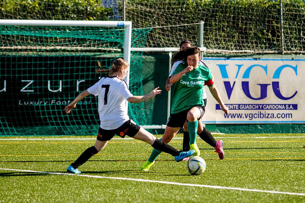 Equipo femenino de la Penya Esportiva Sant Jordi