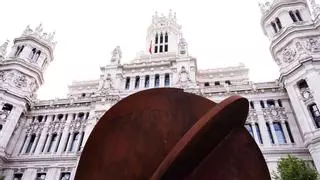 ¿Qué es la nueva escultura situada en la plaza de Cibeles?
