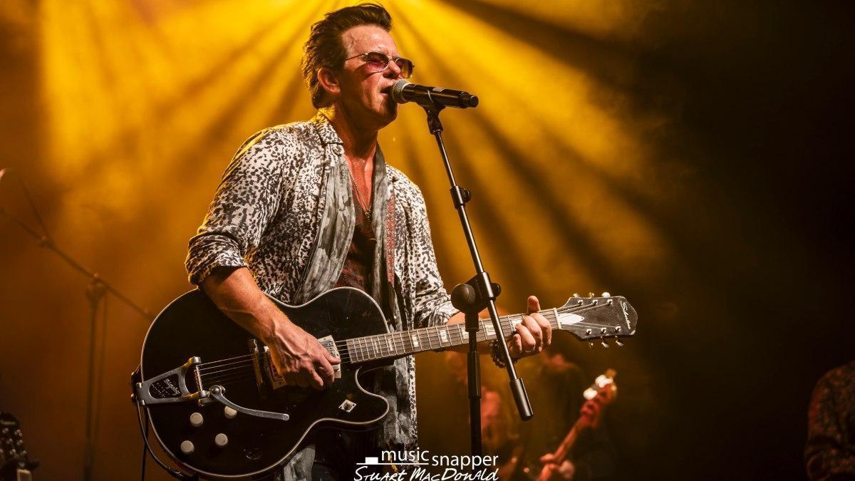 Mike Farris, cantante del grupo The Screamin’ Cheetah Wheelies.