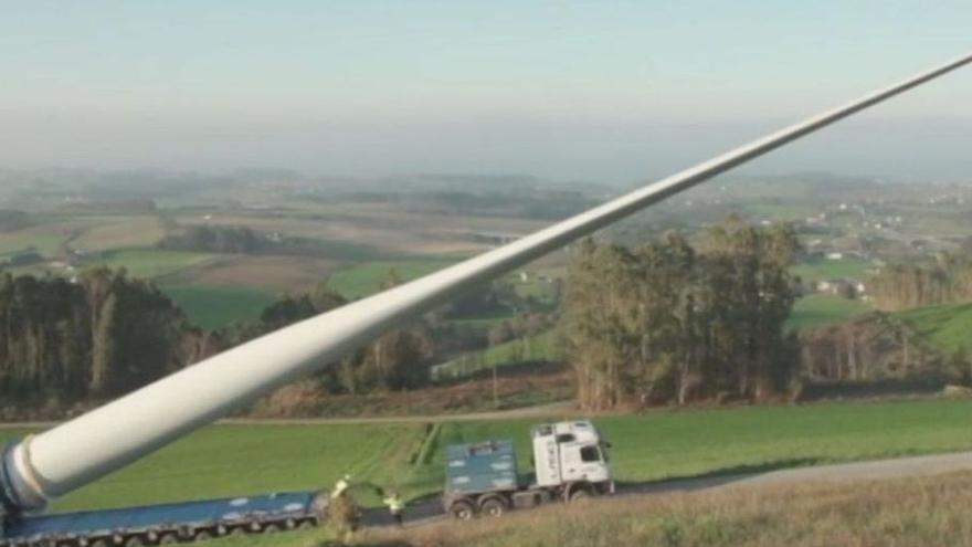 Transporte pionero para los colosos eólicos de Asturias