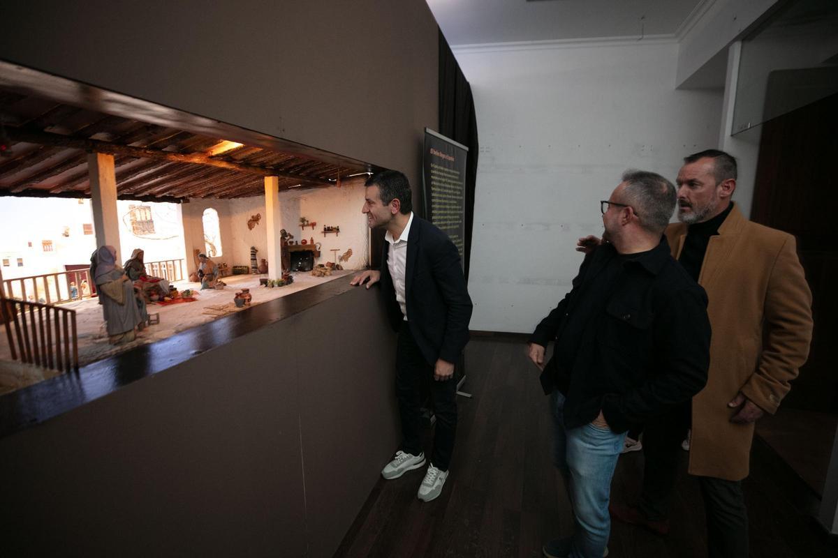 La inauguración del belén de Sant Antoni, en imágenes