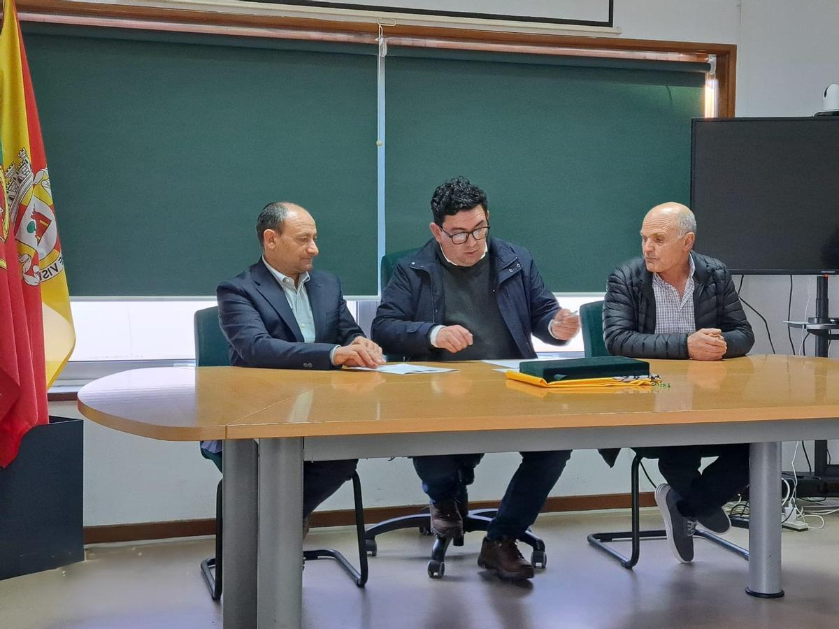 Acto de la firma del Protocolo de Hermanamiento en Portugal.