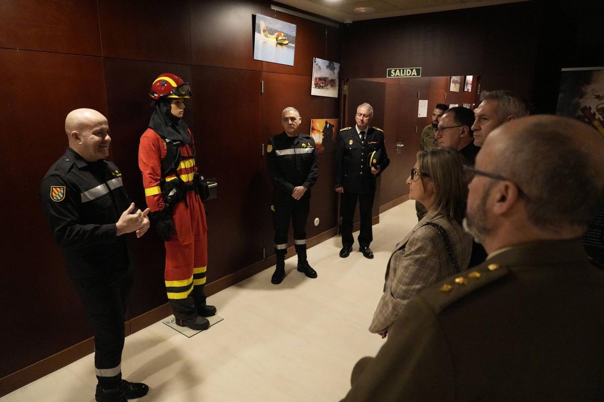 Exposición archivo histórico sobre la une