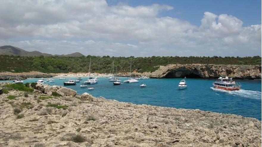 20-Jährige nach Klippensprung an der Cala Varques auf Mallorca verletzt