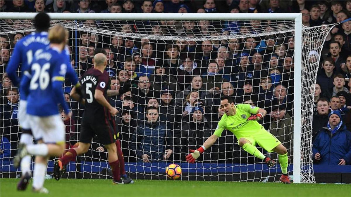 Bravo fue uno de los señalados tras la derrota ante el Everton.