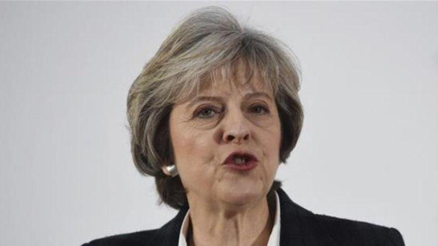 La UE recibe con cautela las intenciones de Theresa May