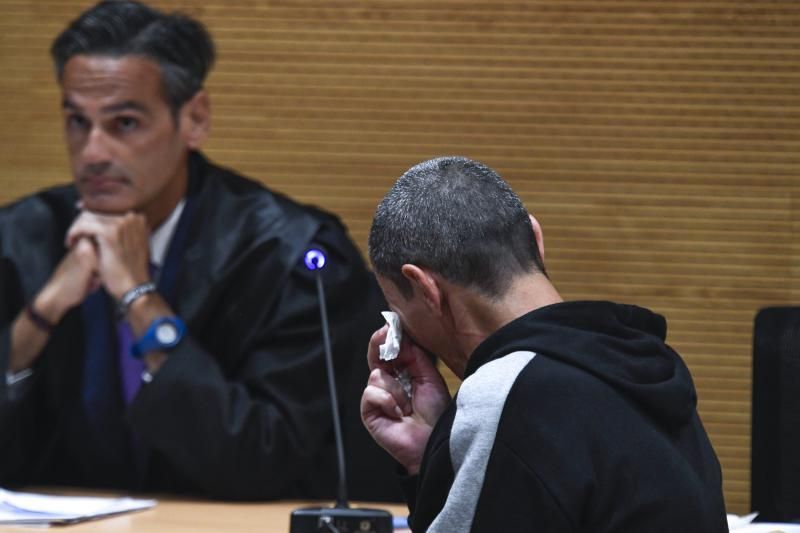 04-11-19 LAS PALMAS DE GRAN CANARIA. CIUDAD DE LA JUSTICIA. LAS PALMAS DE GRAN CANARIA. Juicio contra un hombre que mató a su sobrino en Puerto del Rosario.   Fotos: Juan Castro.  | 04/11/2019 | Fotógrafo: Juan Carlos Castro