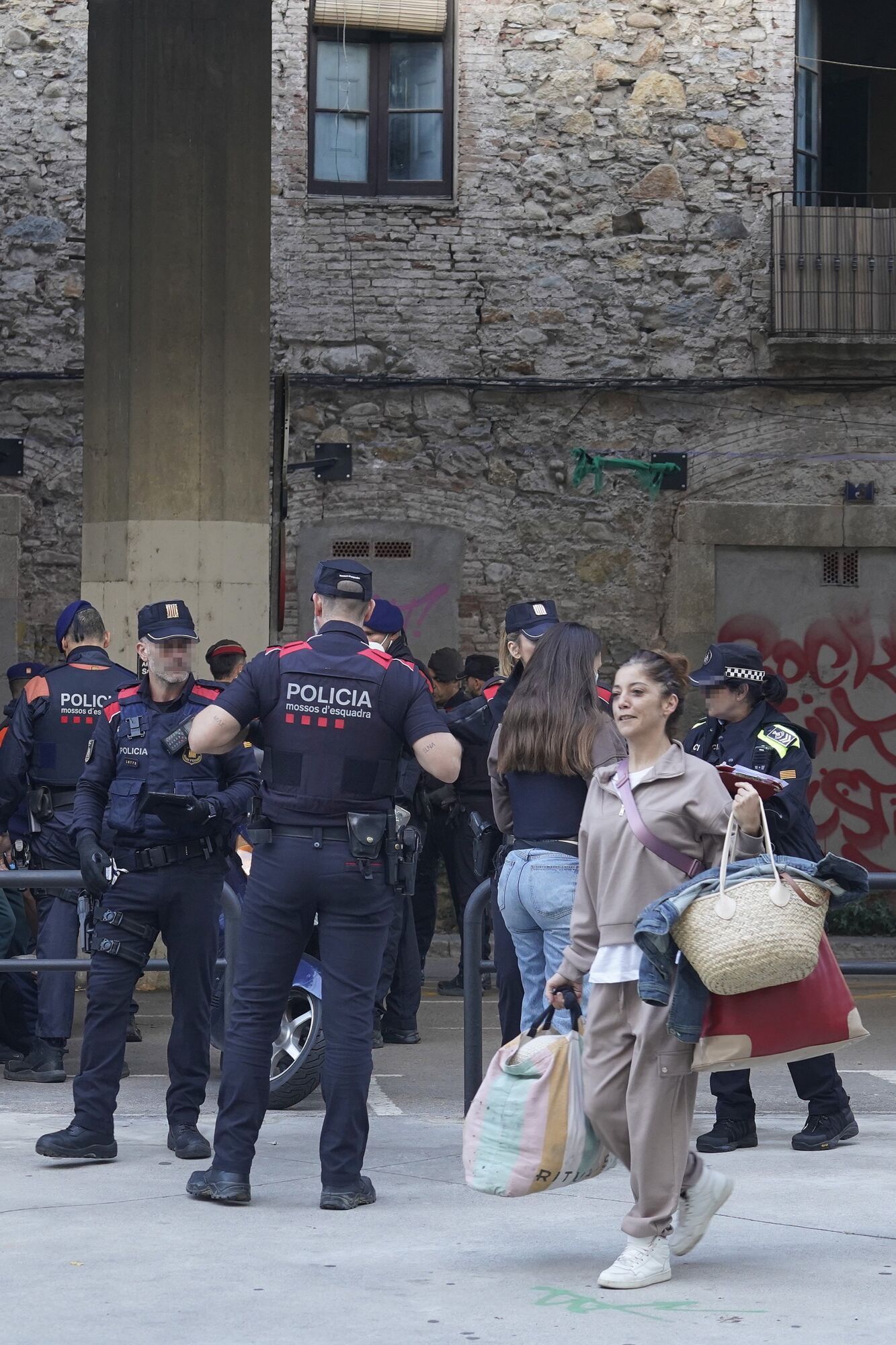 Girona carrer Tomàs Mieres desallotjament edifici ocupat