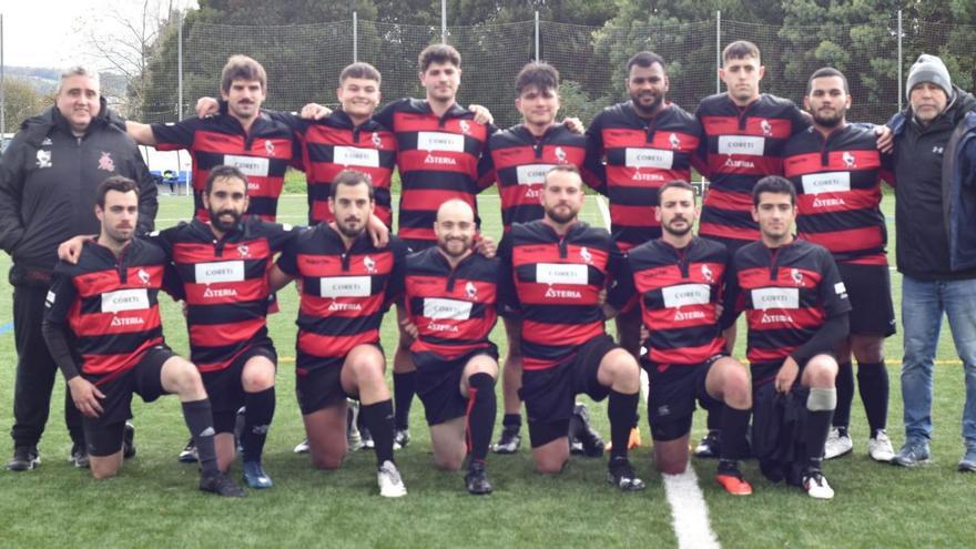 Formación del Coreti Rugby Lalín que el domingo estrenó su casillero de victorias en As Pontes.