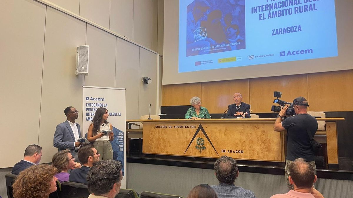 Jornada 'Enfocando la Protección Internacional' de Accem en Zaragoza.