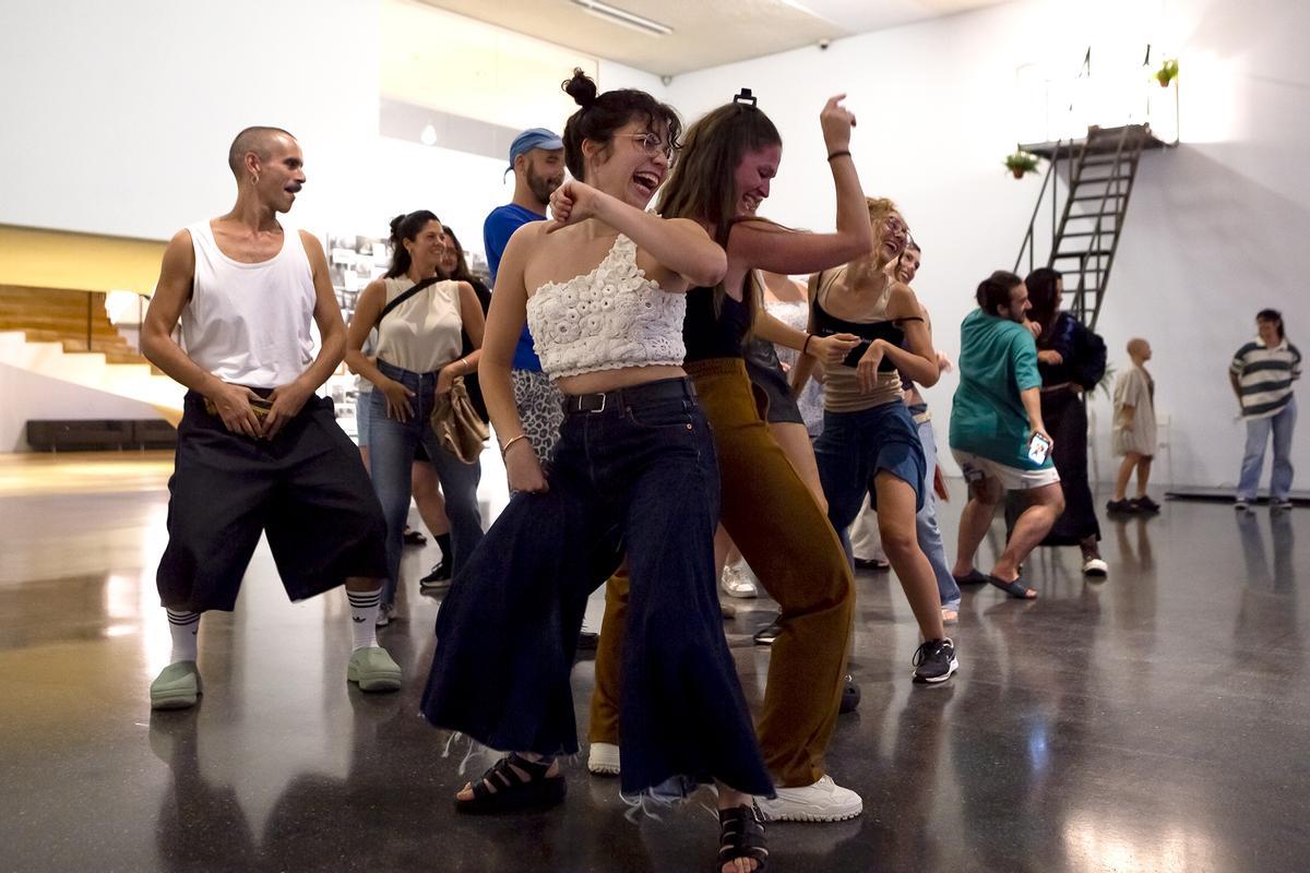 Los integrantes del LAV se lo pasan en grande.