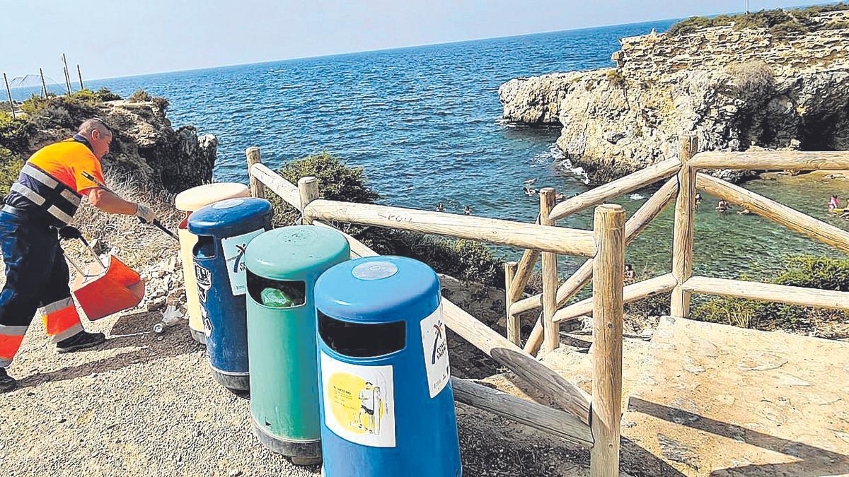 La isla de Tabarca también tendrá un equipo de refuerzo los meses de julio y agosto.