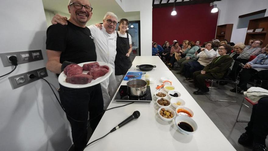 Taller de cocina navideña para las amas de casa de Vila-real