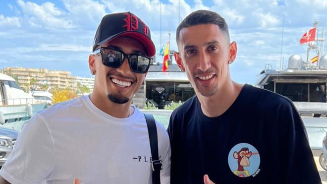 Raphinha y Di María, juntos de vacaciones en Ibiza