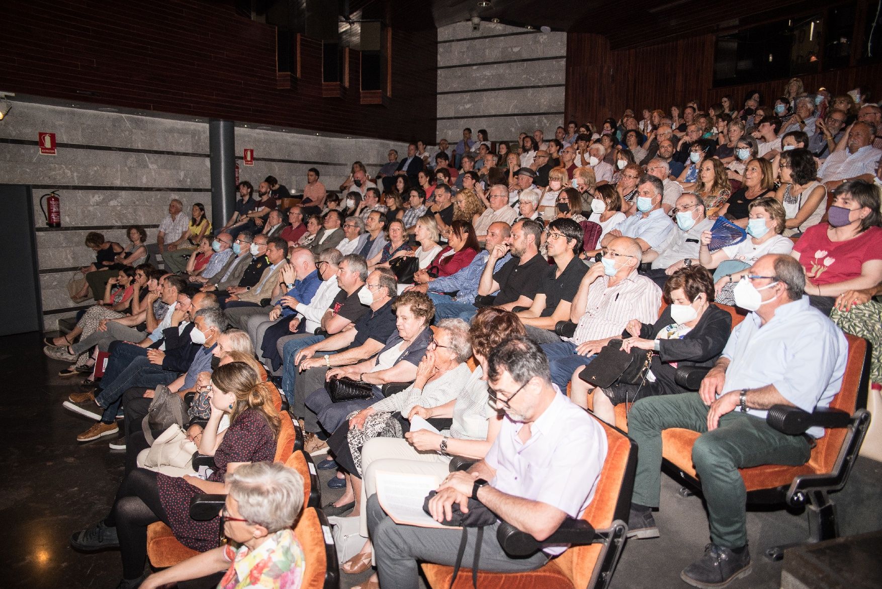 Ple en l'acte d'homenatge a Montserrat Morera, traspassada l’octubre passat